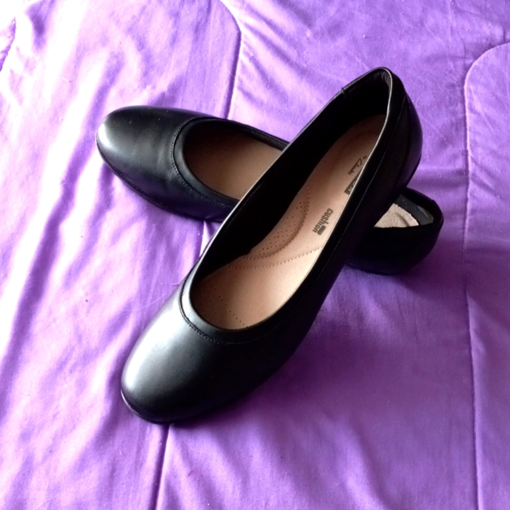 Clarks Black Flat Shoes